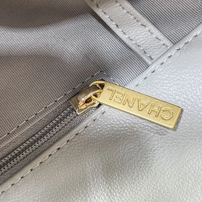 Chanel Shopping Bags Reliable 52622