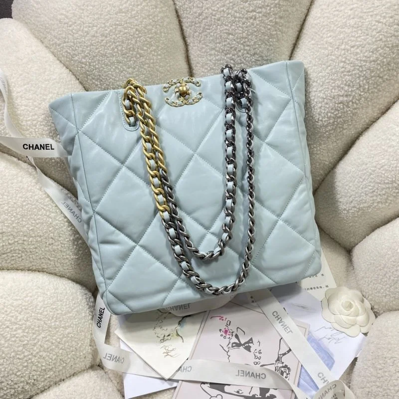 Chanel Shopping Bags Effortless 52621