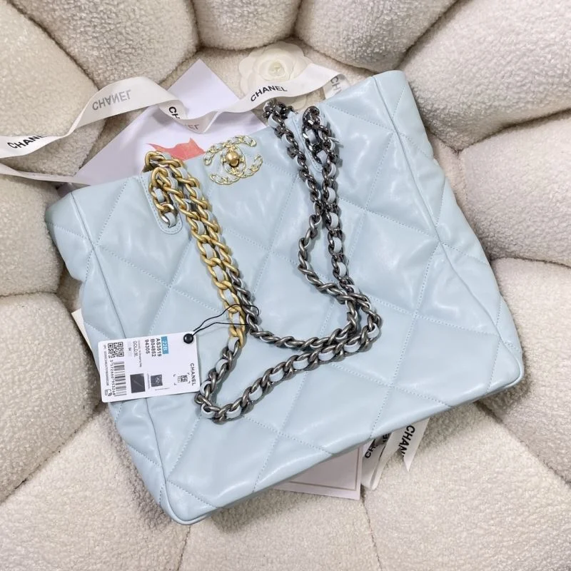 Chanel Shopping Bags Effortless 52621