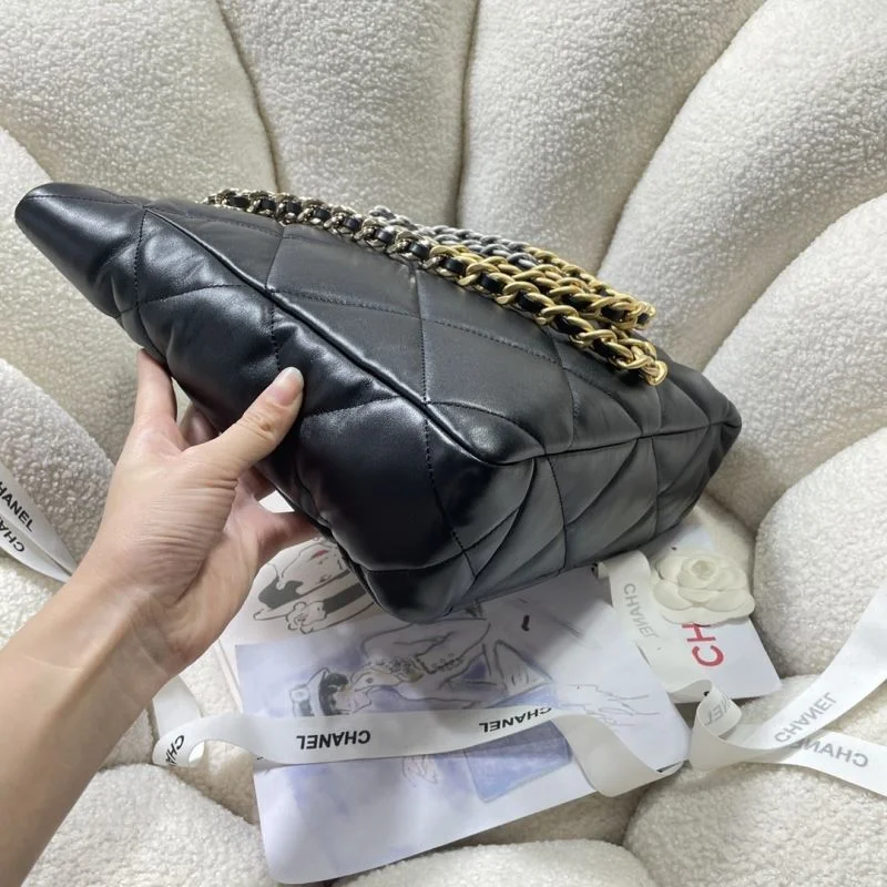 UrbanChic Chanel Shopping Bags 52607