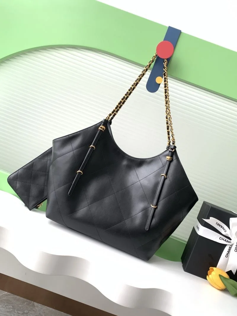 Affordable Chanel Shopping Bags 52661