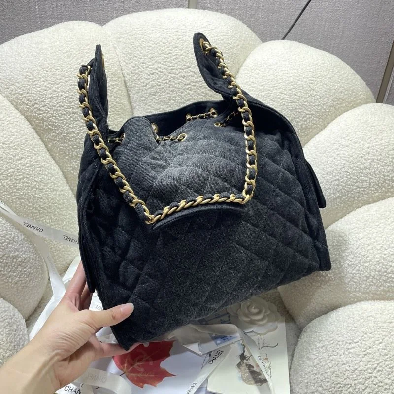 Chanel Shopping Bags Lightweight 52609