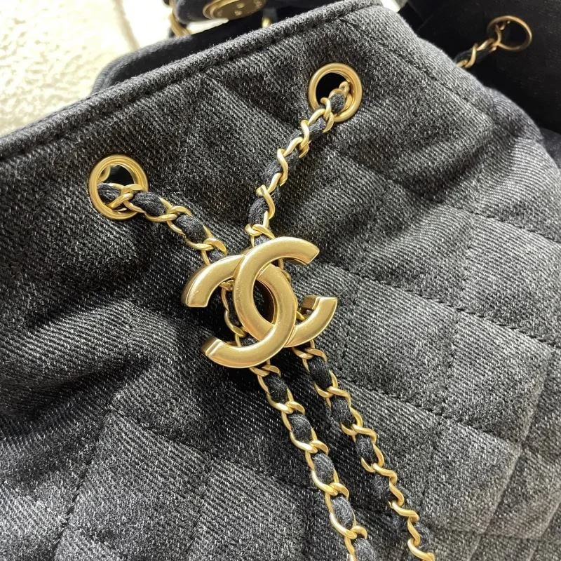 Chanel Shopping Bags Lightweight 52609