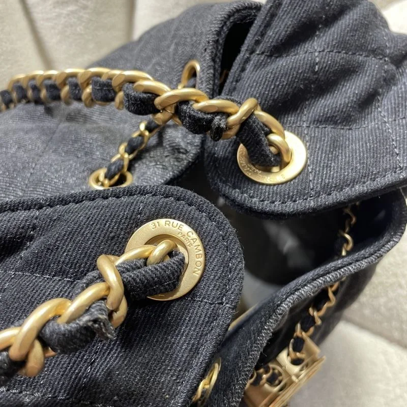 Chanel Shopping Bags Lightweight 52609