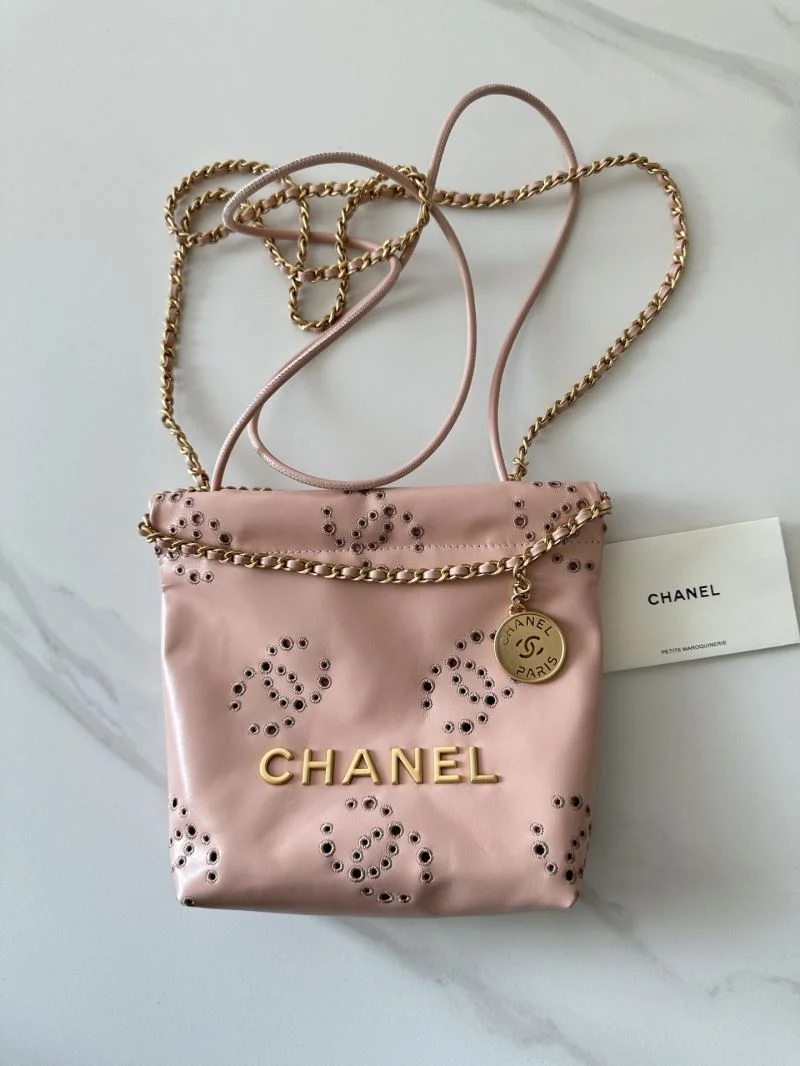 Chanel Shopping Bags EyeCatching 52599