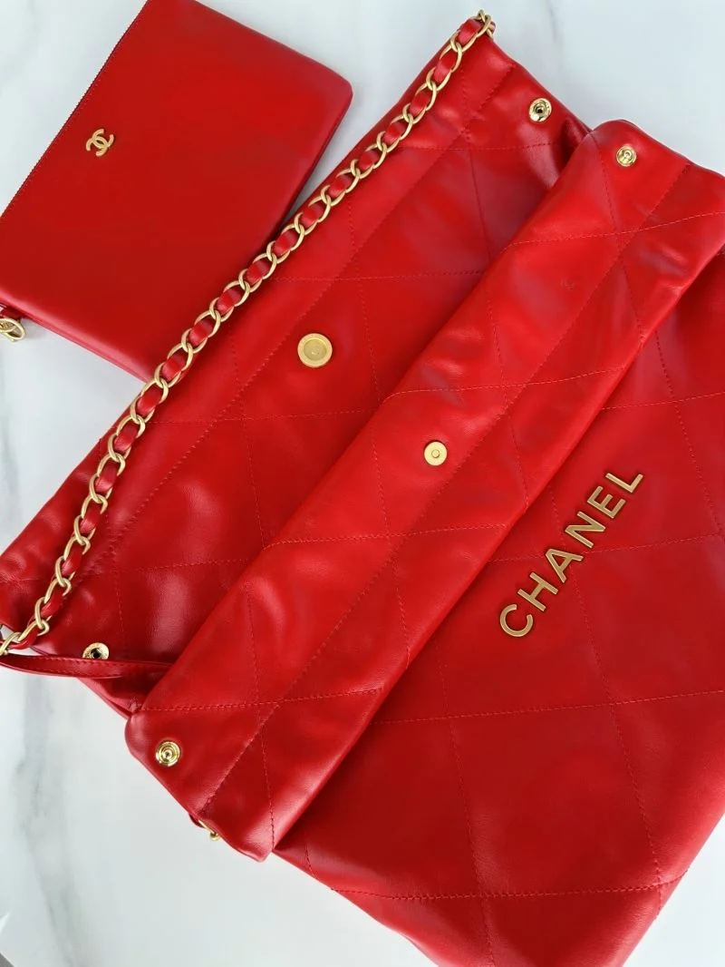 Sophisticated Chanel Shopping Bags 52641