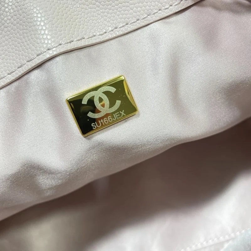 Functional Chanel Shopping Bags 52590