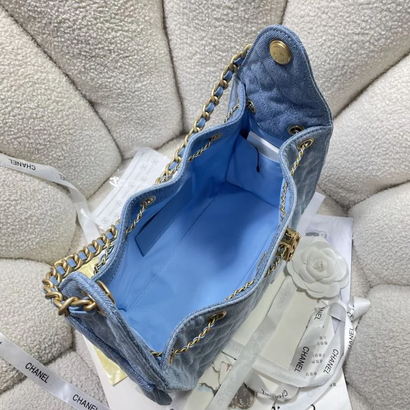 Trendsetting Chanel Shopping Bags 52623