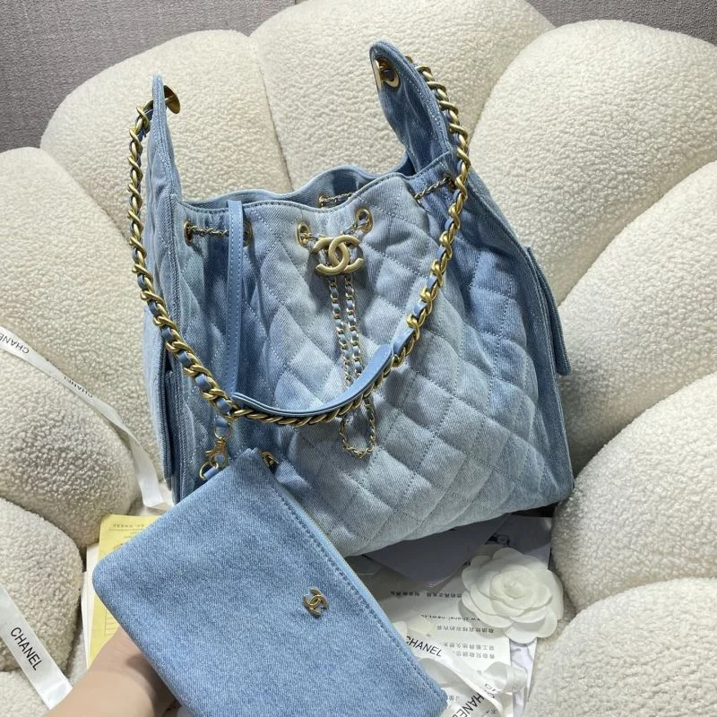 Sleek Chanel Shopping Bags 52578