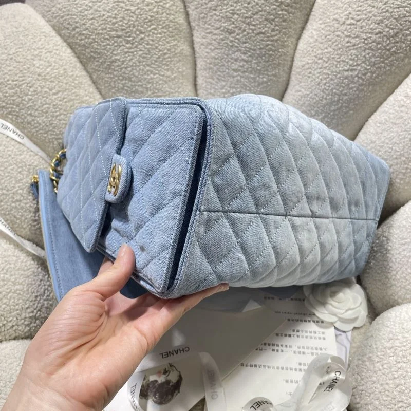 Sleek Chanel Shopping Bags 52578