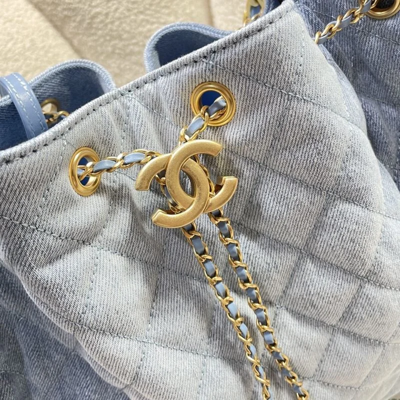 Sleek Chanel Shopping Bags 52578