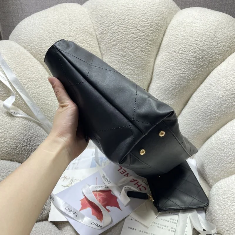 SunProtective Chanel Shopping Bags 52585