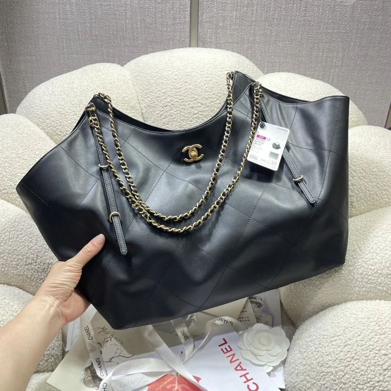 Chanel Shopping Bags FashionForward 52584