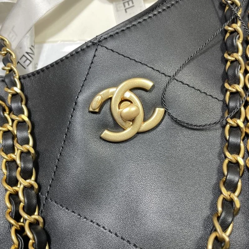 Chanel Shopping Bags FashionForward 52584