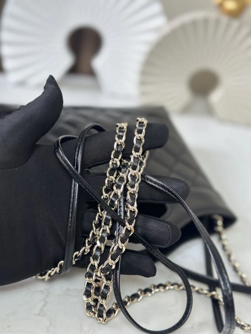 Chanel Shopping Bags ComfortFit 52586