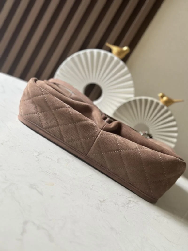 Tailored Chanel Shopping Bags 52575