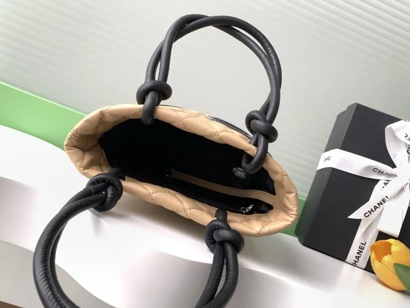 Chanel Shopping Bags Flexible 52579