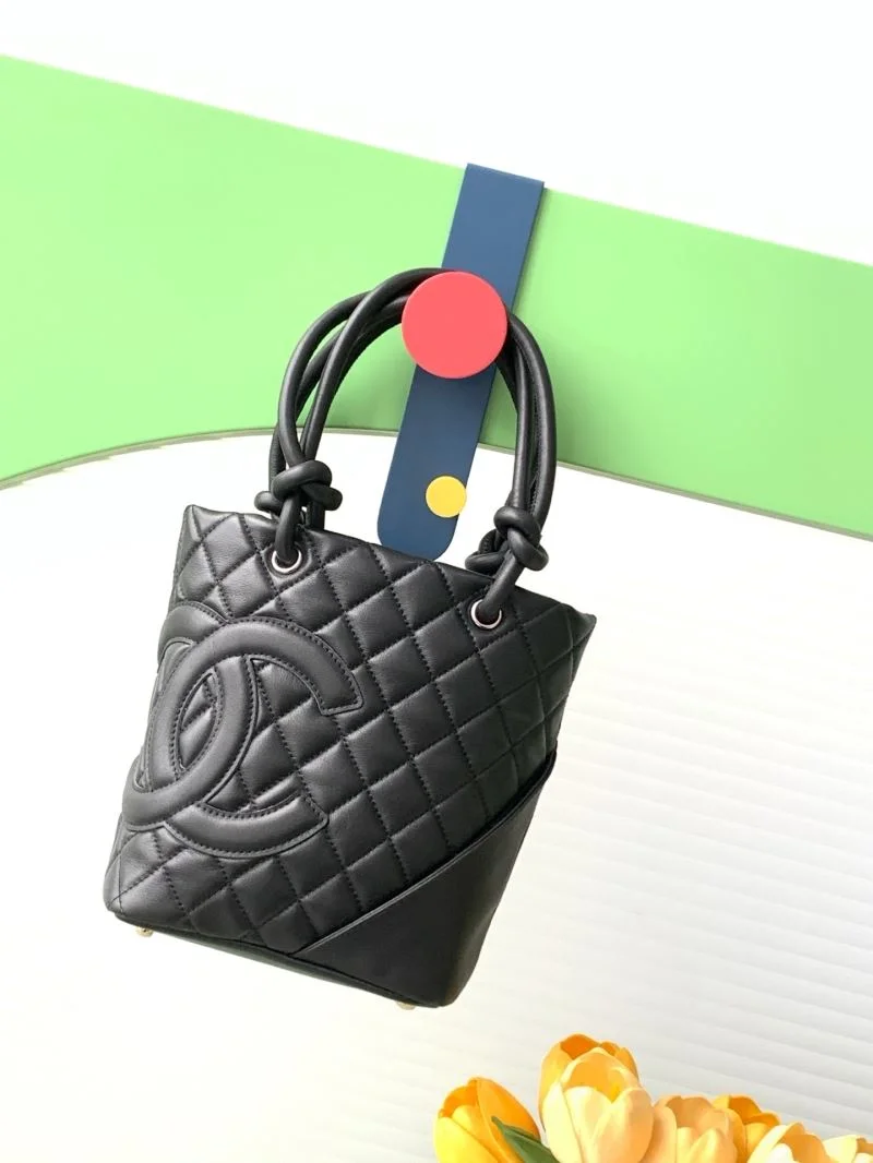 Chanel Shopping Bags Premium 52613