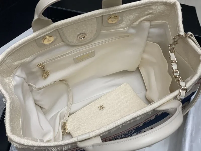 SunProtective Chanel Shopping Bags 52561