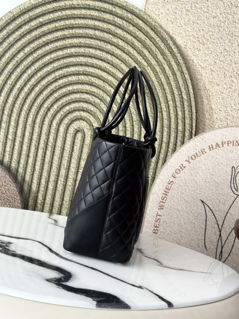 Chanel Shopping Bags ModernLook 52557