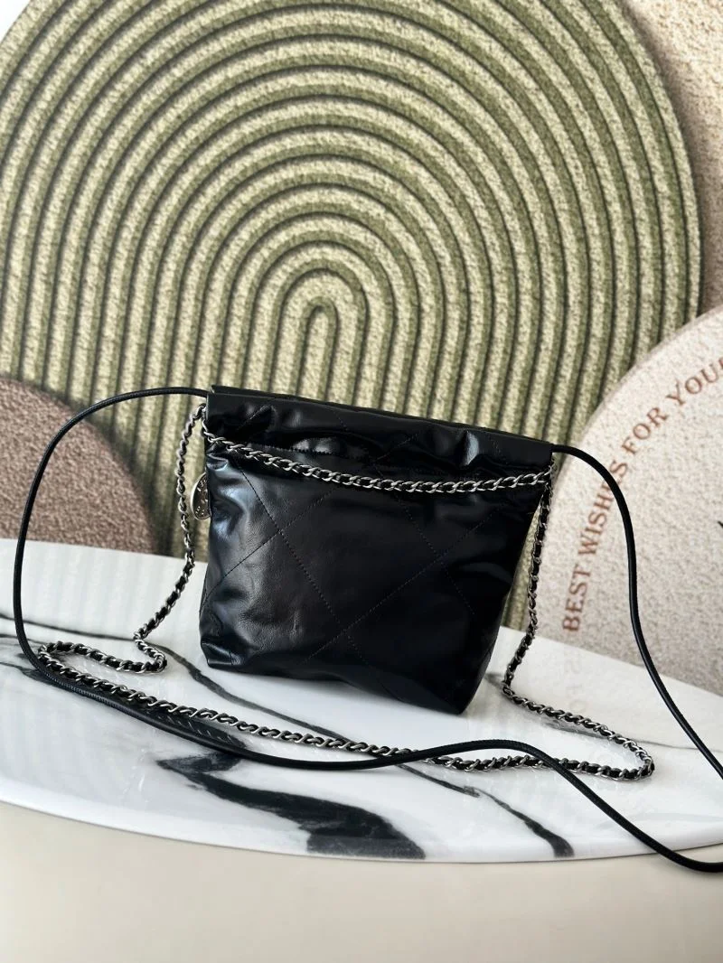 WaterResistant Chanel Shopping Bags 52553