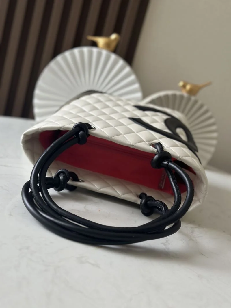 UrbanChic Chanel Shopping Bags 52550