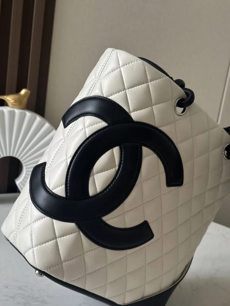 UrbanChic Chanel Shopping Bags 52550