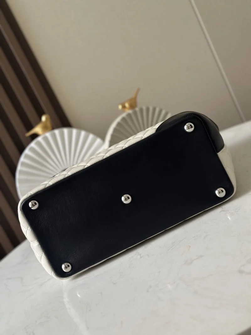 Chanel Shopping Bags Efficient 52569
