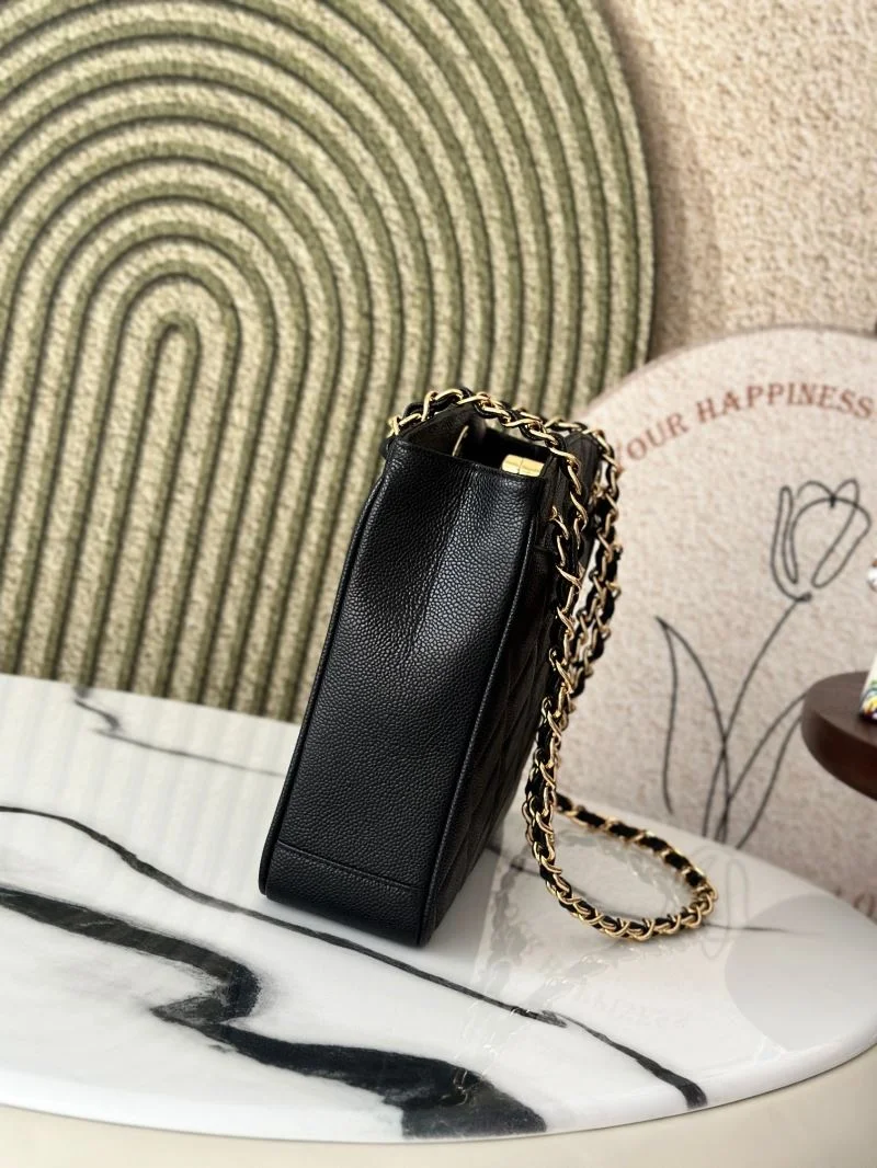Modern Chanel Shopping Bags 52543