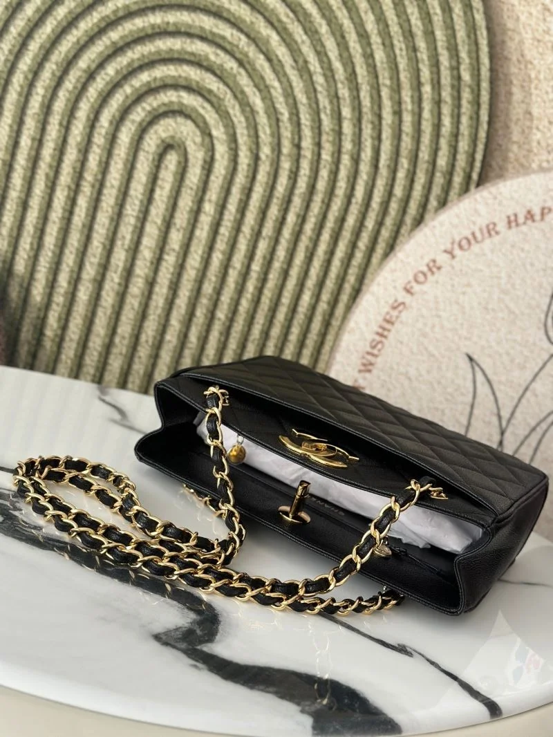 Modern Chanel Shopping Bags 52543
