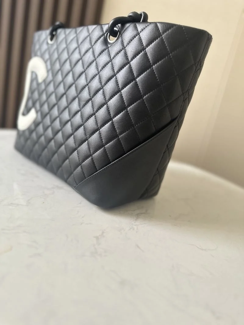 MoistureWicking Chanel Shopping Bags 52533