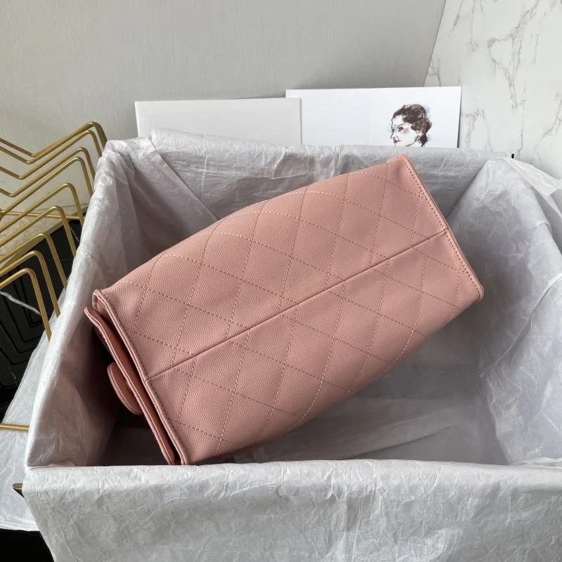 Breathable Chanel Shopping Bags 52532