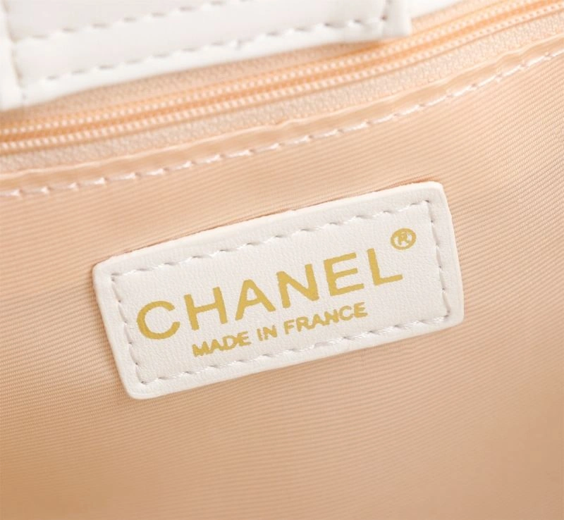 Chanel Shopping Bags Stretchable 86339