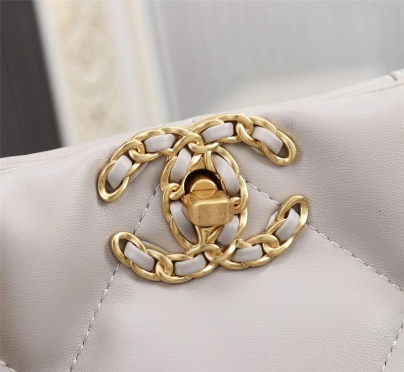 Tailored Chanel Shopping Bags 86291