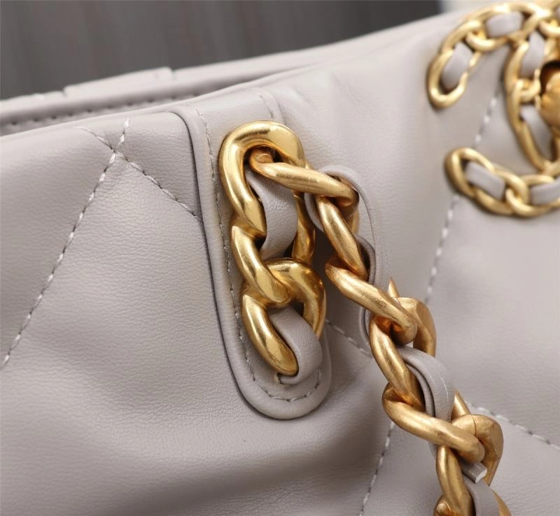 Tailored Chanel Shopping Bags 86291