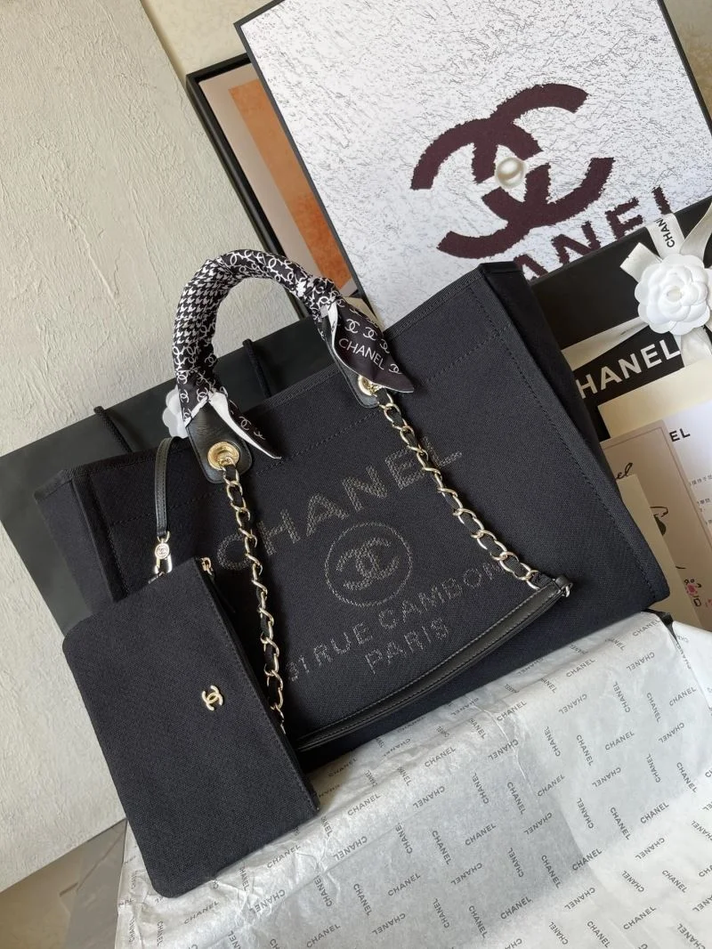 HighPerformance Chanel Shopping Bags 54817