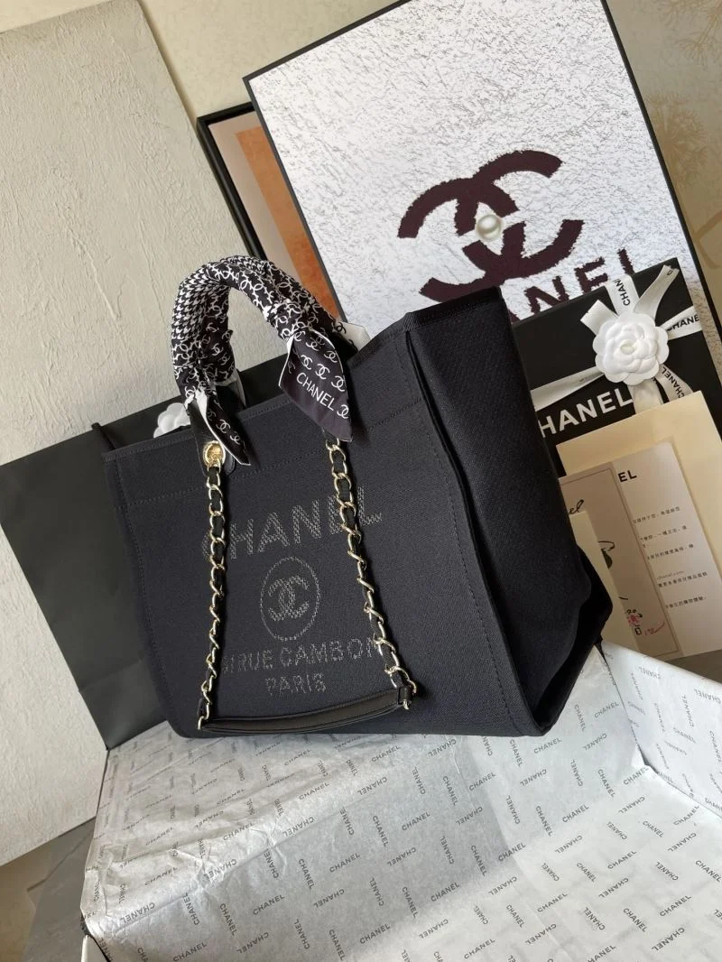 HighPerformance Chanel Shopping Bags 54817