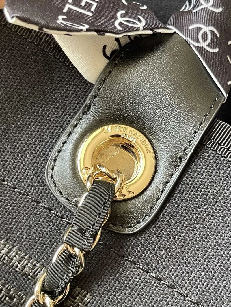 Chanel Shopping Bags Comfortable 54816