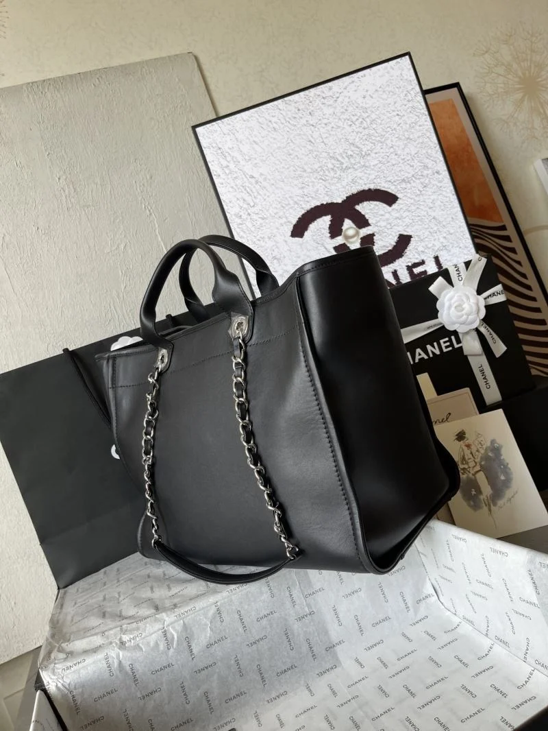 Chanel Shopping Bags TechFriendly 54825