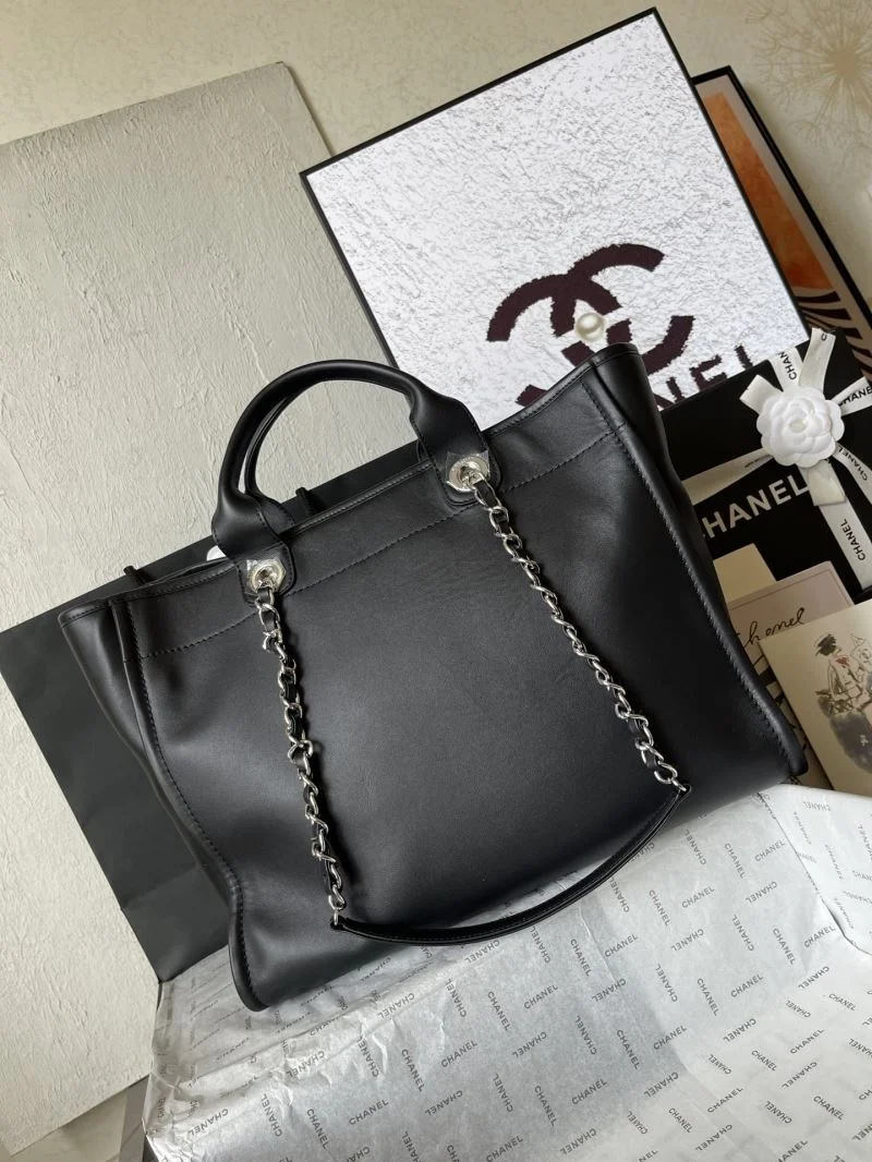 Chanel Shopping Bags TechFriendly 54825