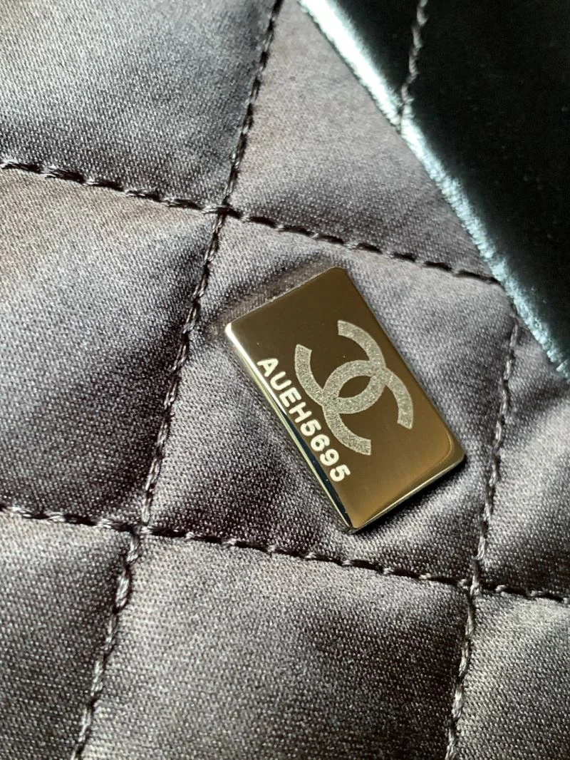 Stylish Chanel Shopping Bags 54812
