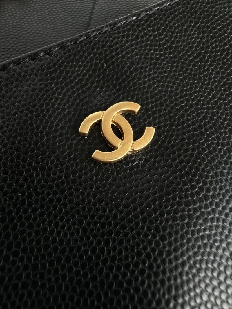Tailored Chanel Shopping Bags 54809