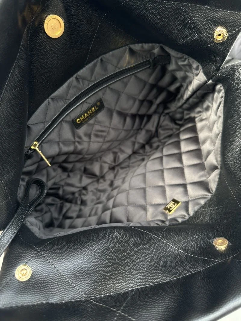 Tailored Chanel Shopping Bags 54809