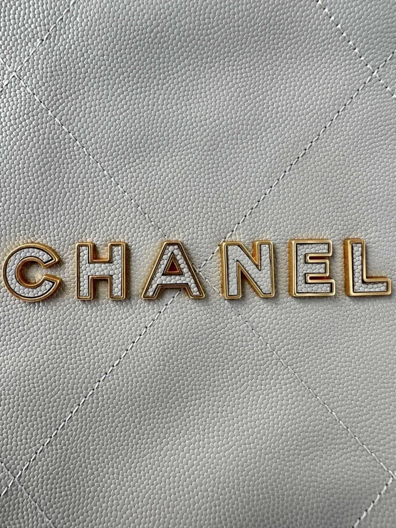 Chanel Shopping Bags Vibrant 54808