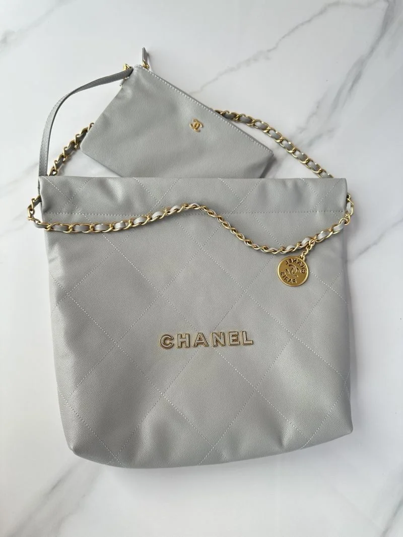 Chanel Shopping Bags Vibrant 54808