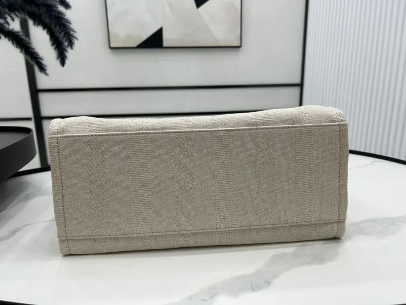 Chanel Shopping Bags Reliable 54786