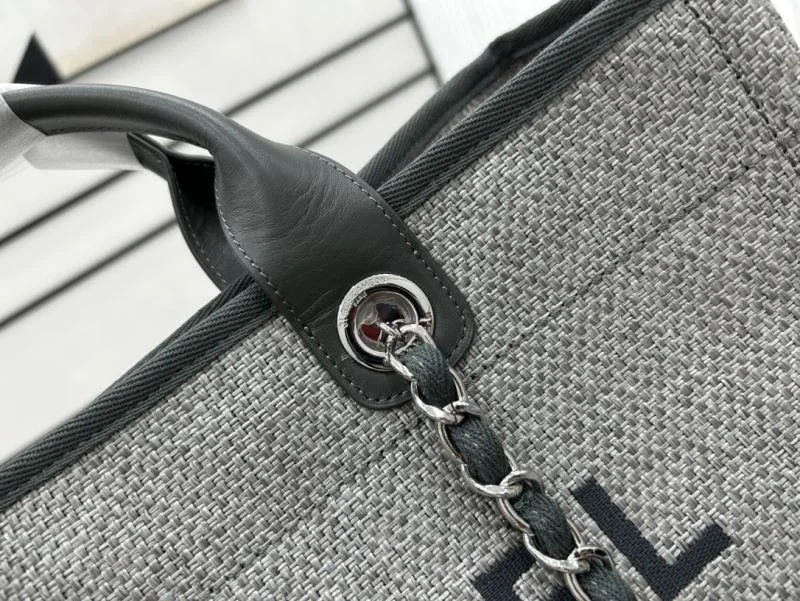Fashionable Chanel Shopping Bags 54773