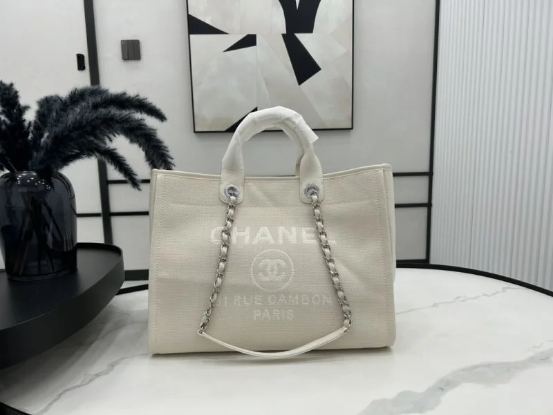 Minimalist Chanel Shopping Bags 54767