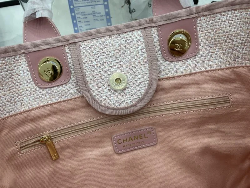 Sporty Chanel Shopping Bags 54790