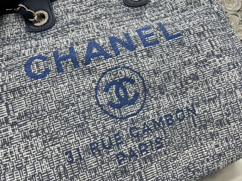 SunProtective Chanel Shopping Bags 54753